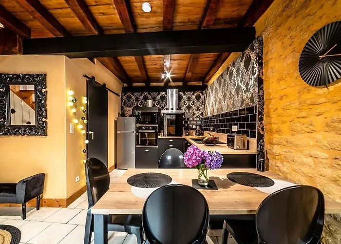 Le Secret D'enoiseuses - Centre Historique